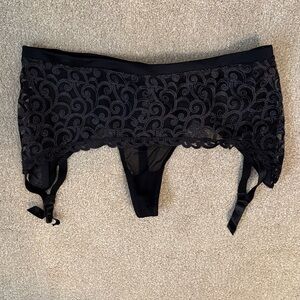 NWOT Vintage Victoria's Secret Black Lace Panty and Garter